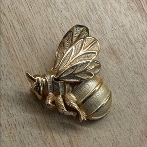 Pastelli Gold Bee Brooch